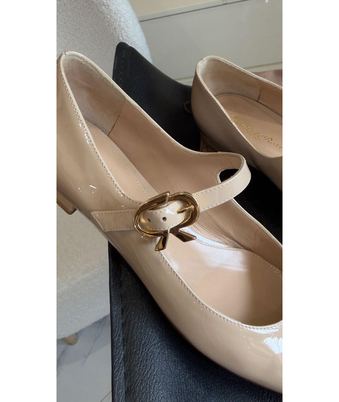 GIANVITO ROSSI Бежевые туфли из лакированной кожи, фото 6