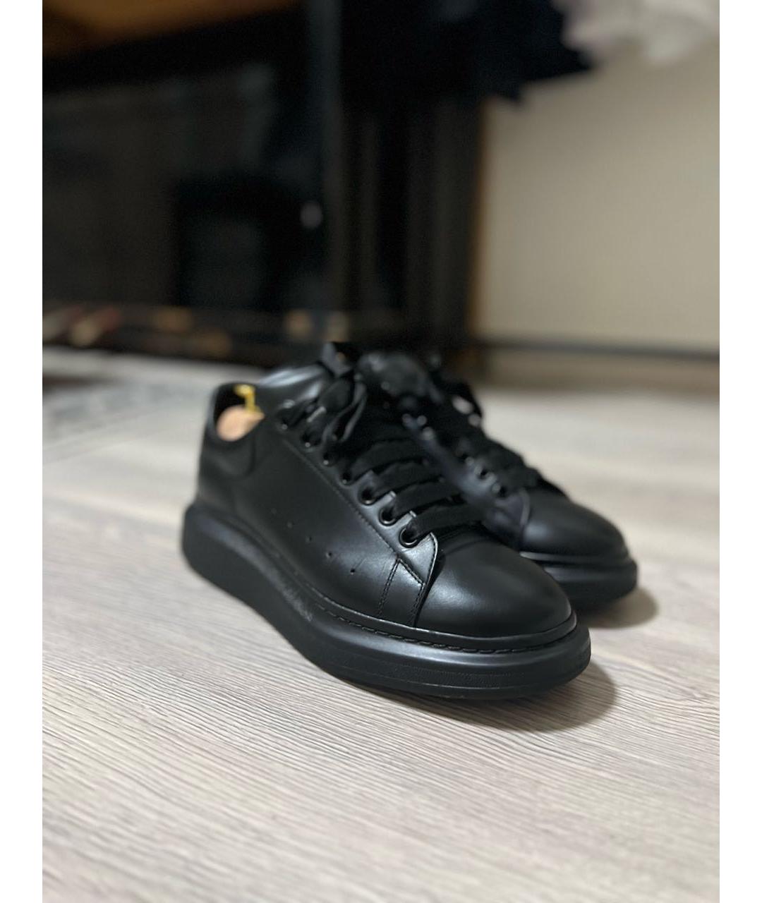 ALEXANDER MCQUEEN Черные кожаные низкие кроссовки / кеды, фото 2
