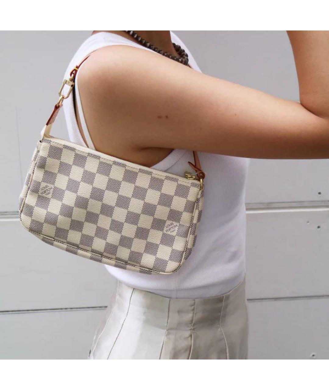 LOUIS VUITTON Бежевая кожаная сумка через плечо, фото 8