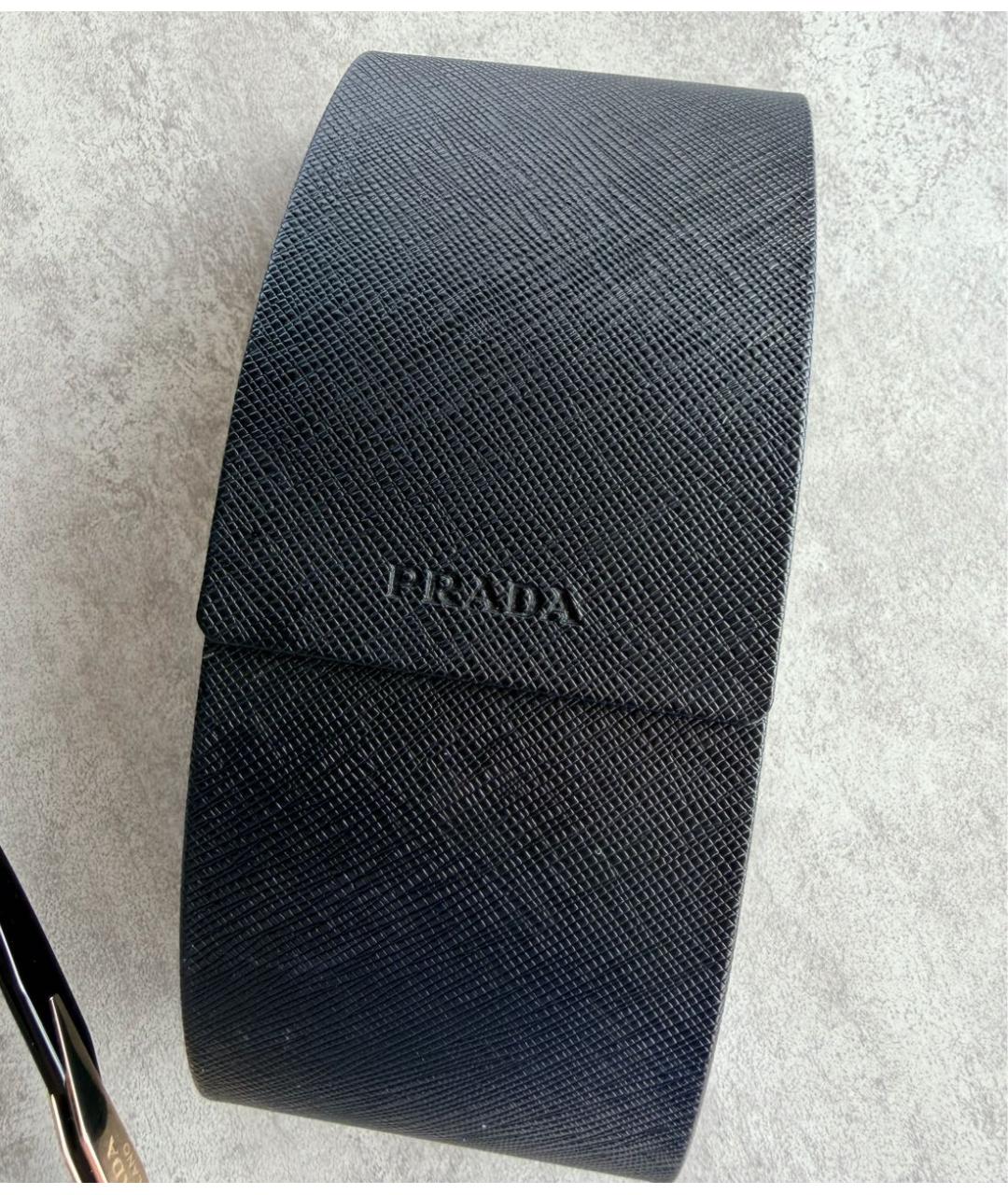 PRADA Черные пластиковые солнцезащитные очки, фото 4