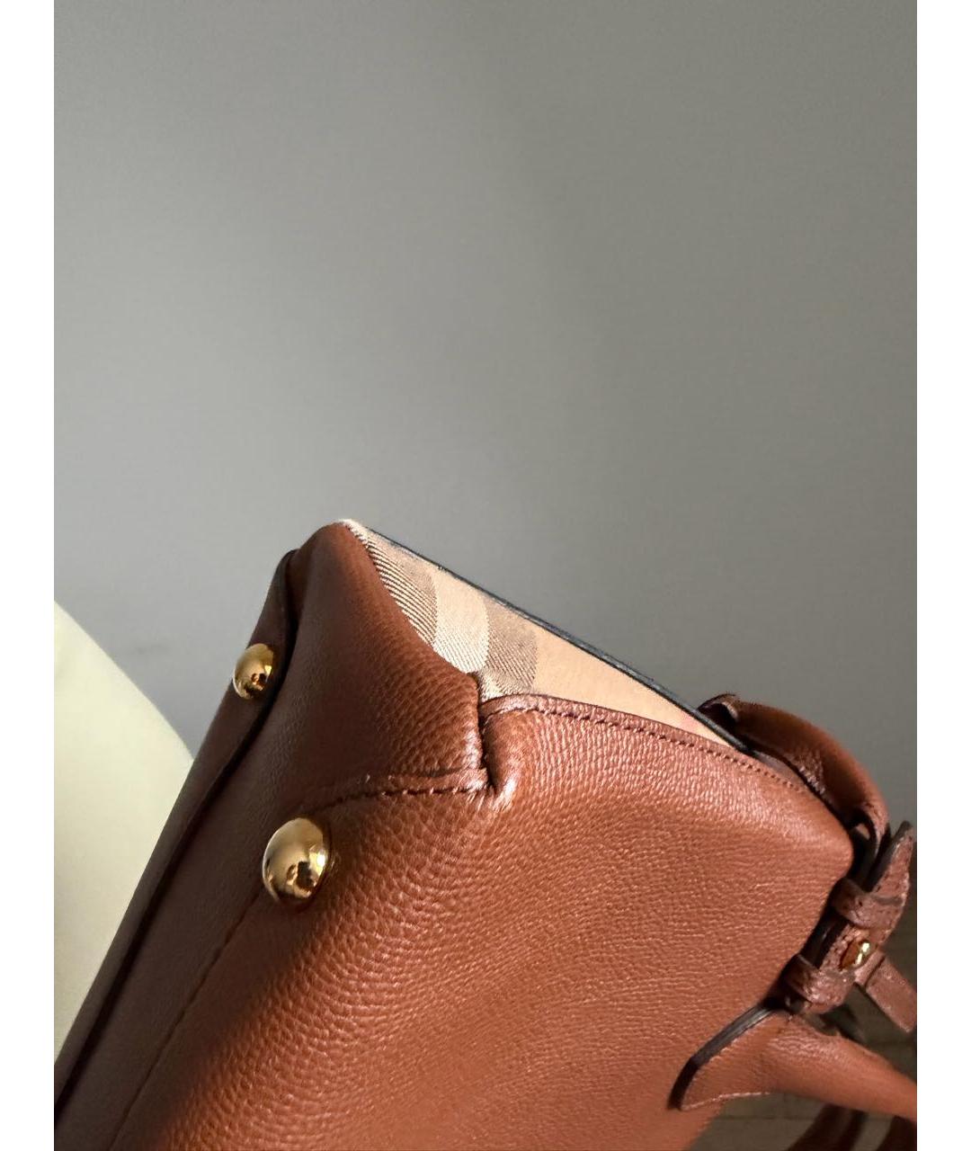 BURBERRY Коричневая кожаная сумка с короткими ручками, фото 7