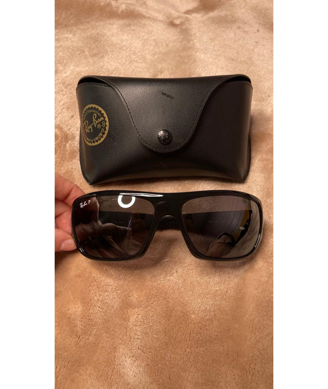 RAY BAN Черные пластиковые солнцезащитные очки, фото 2