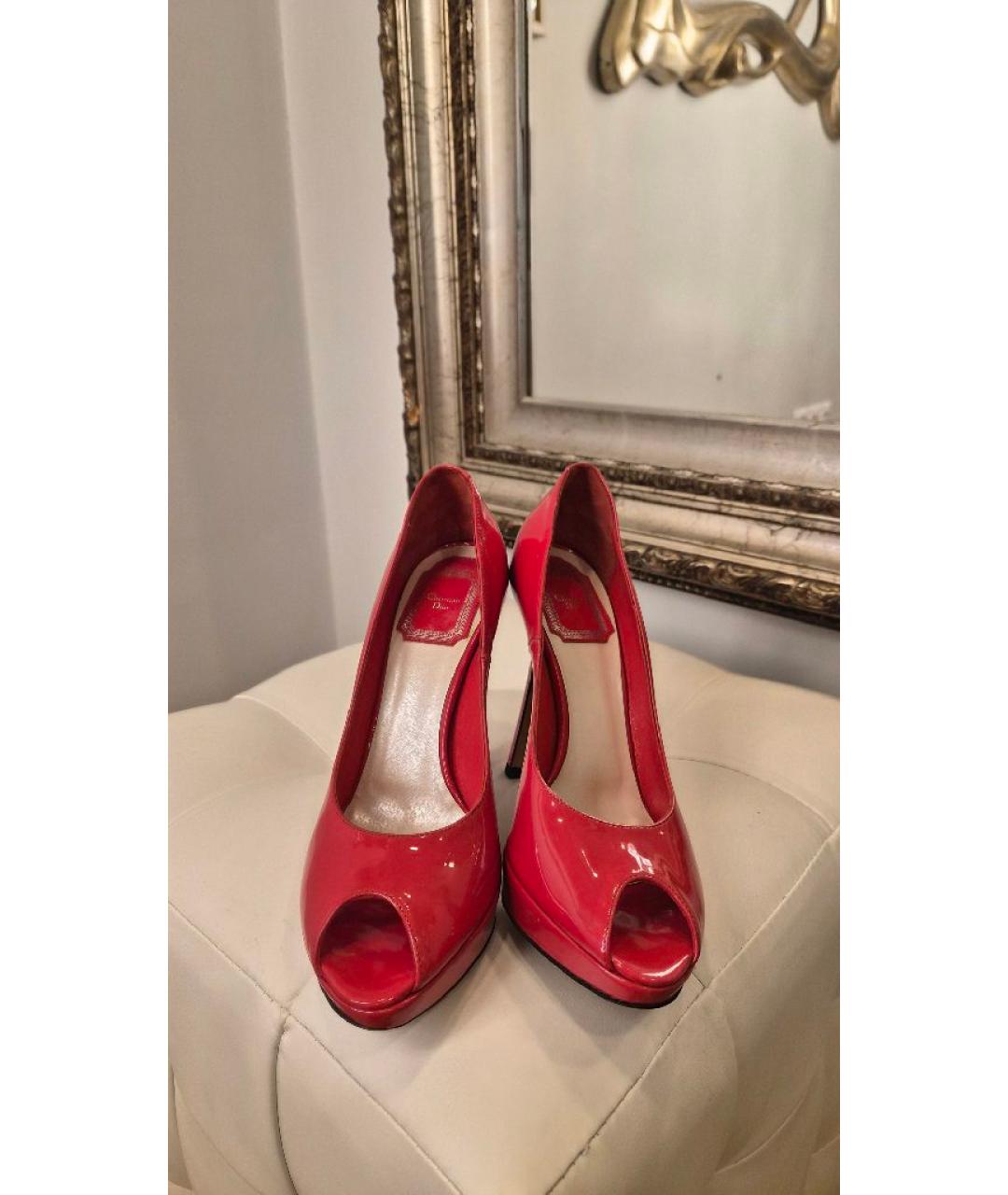 CHRISTIAN DIOR Красные туфли из лакированной кожи, фото 2