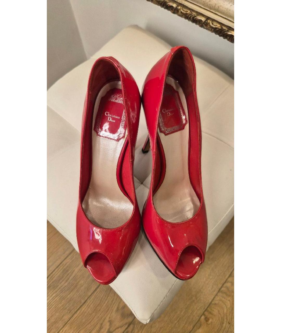CHRISTIAN DIOR Красные туфли из лакированной кожи, фото 3