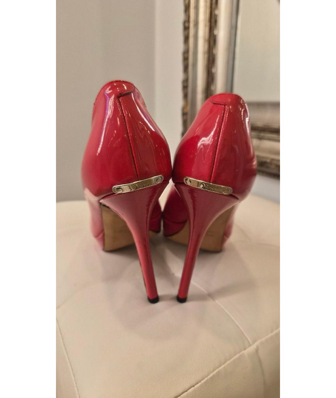 CHRISTIAN DIOR Красные туфли из лакированной кожи, фото 4