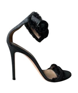 GIANVITO ROSSI Босоножки