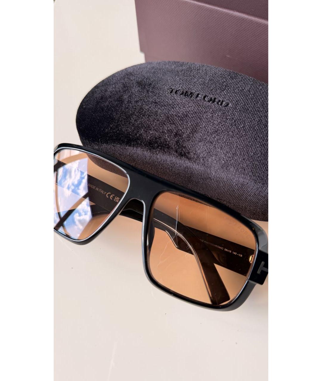 TOM FORD Черные пластиковые солнцезащитные очки, фото 3