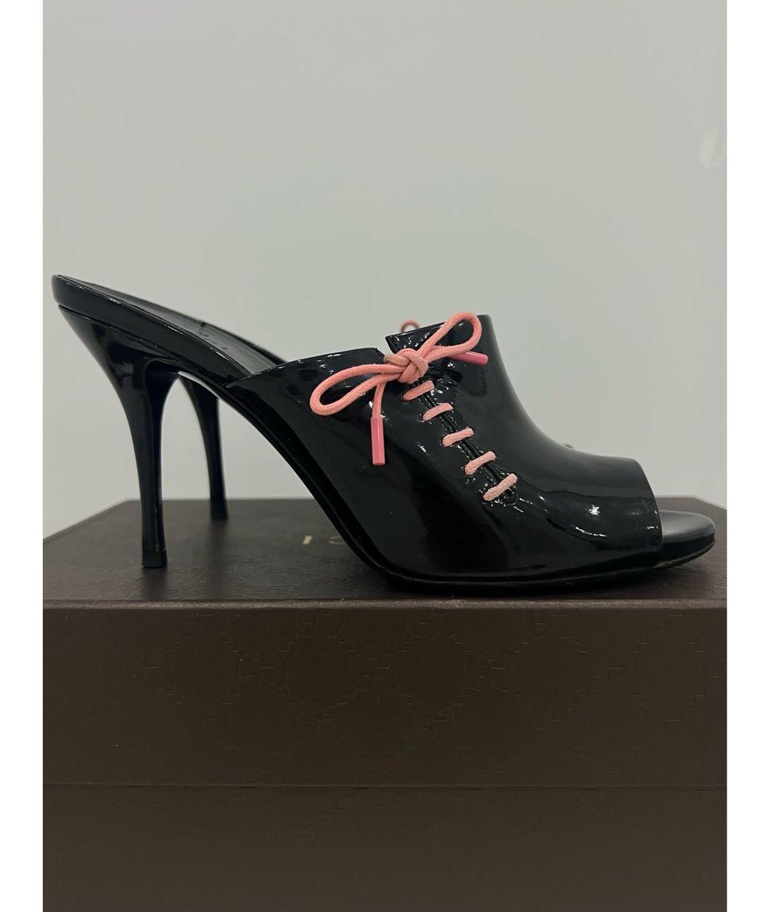 GUCCI Черные мюли из лакированной кожи, фото 2