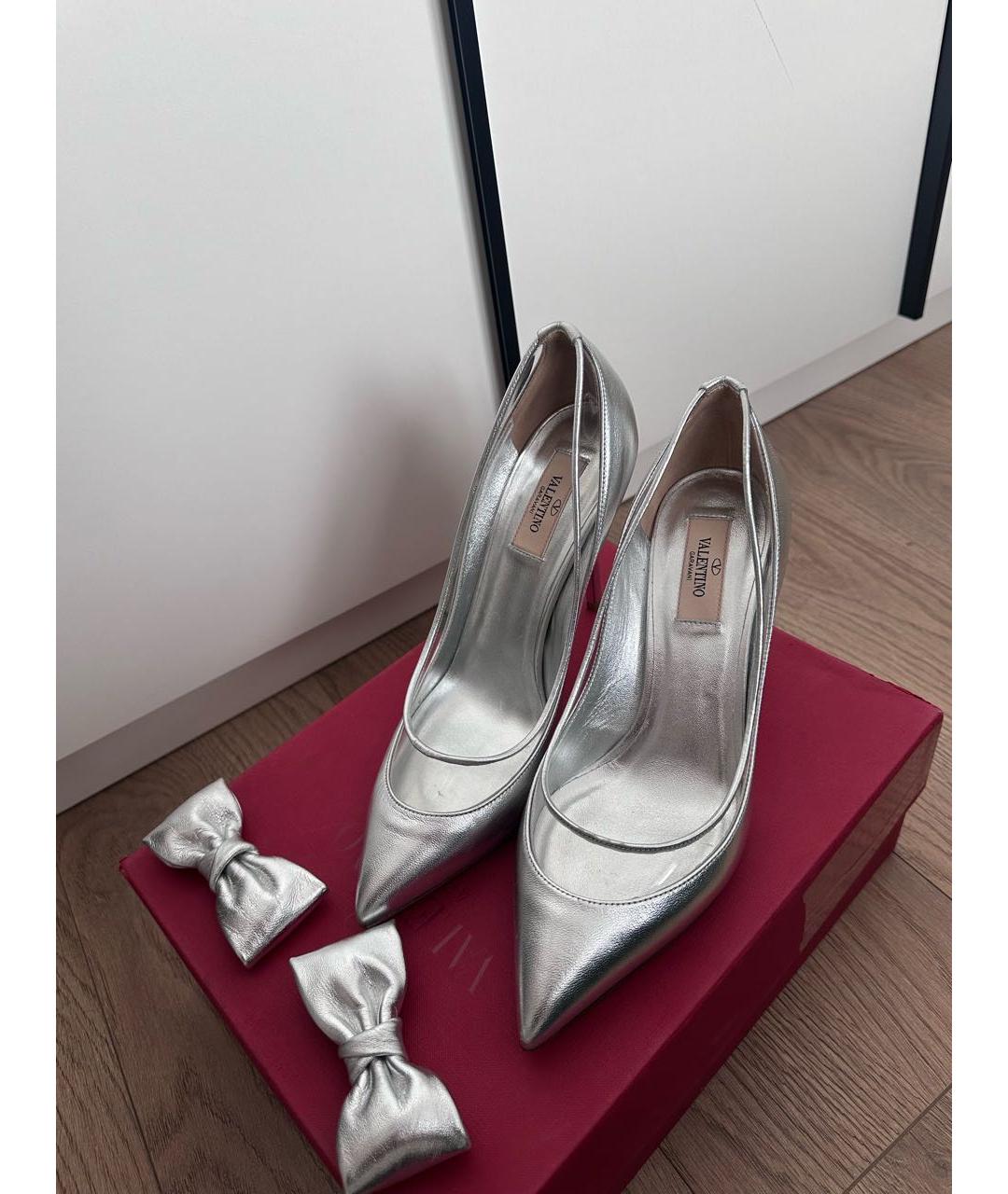 VALENTINO Серебряные кожаные туфли, фото 2