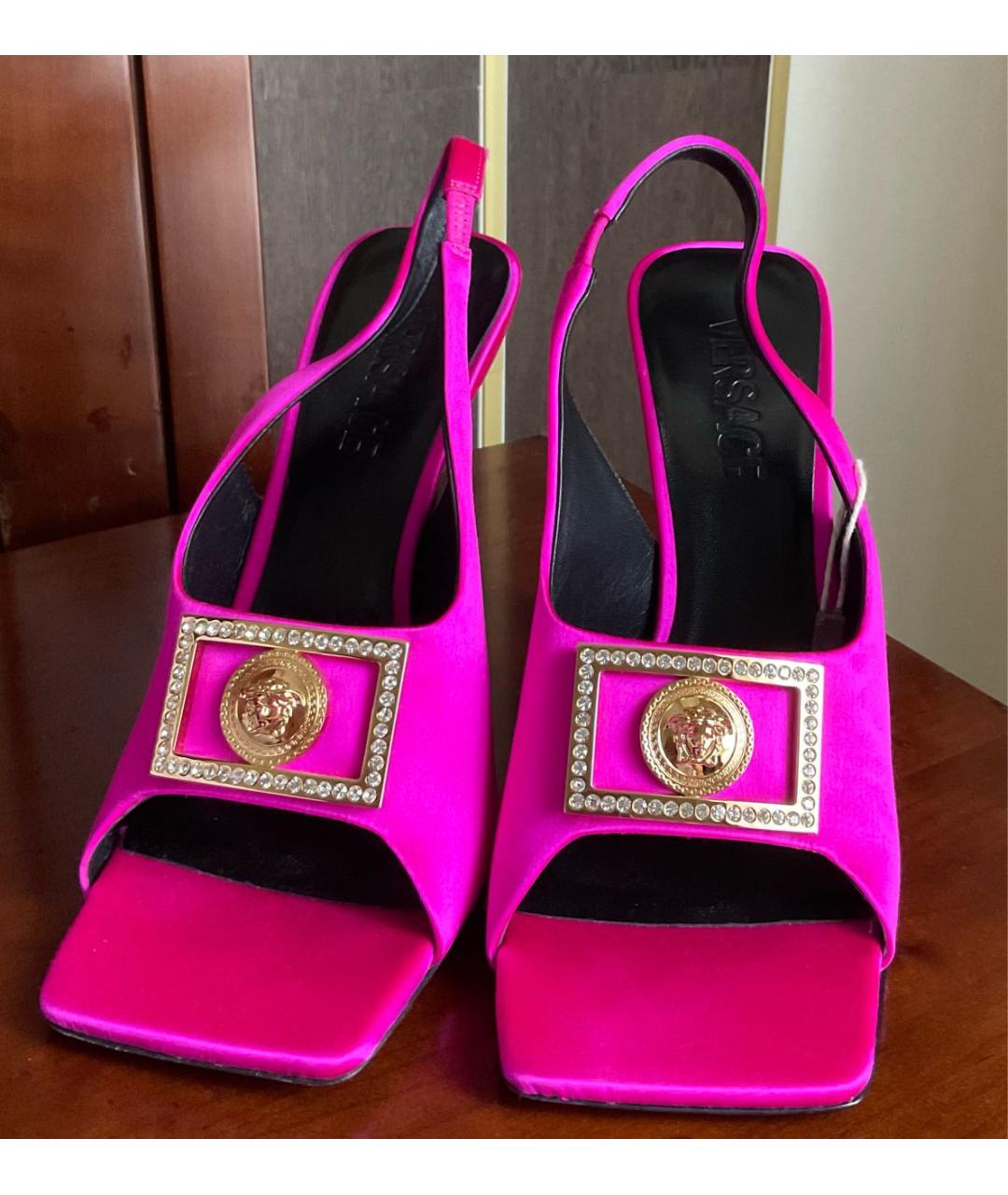 VERSACE Фуксия кожаные босоножки, фото 2