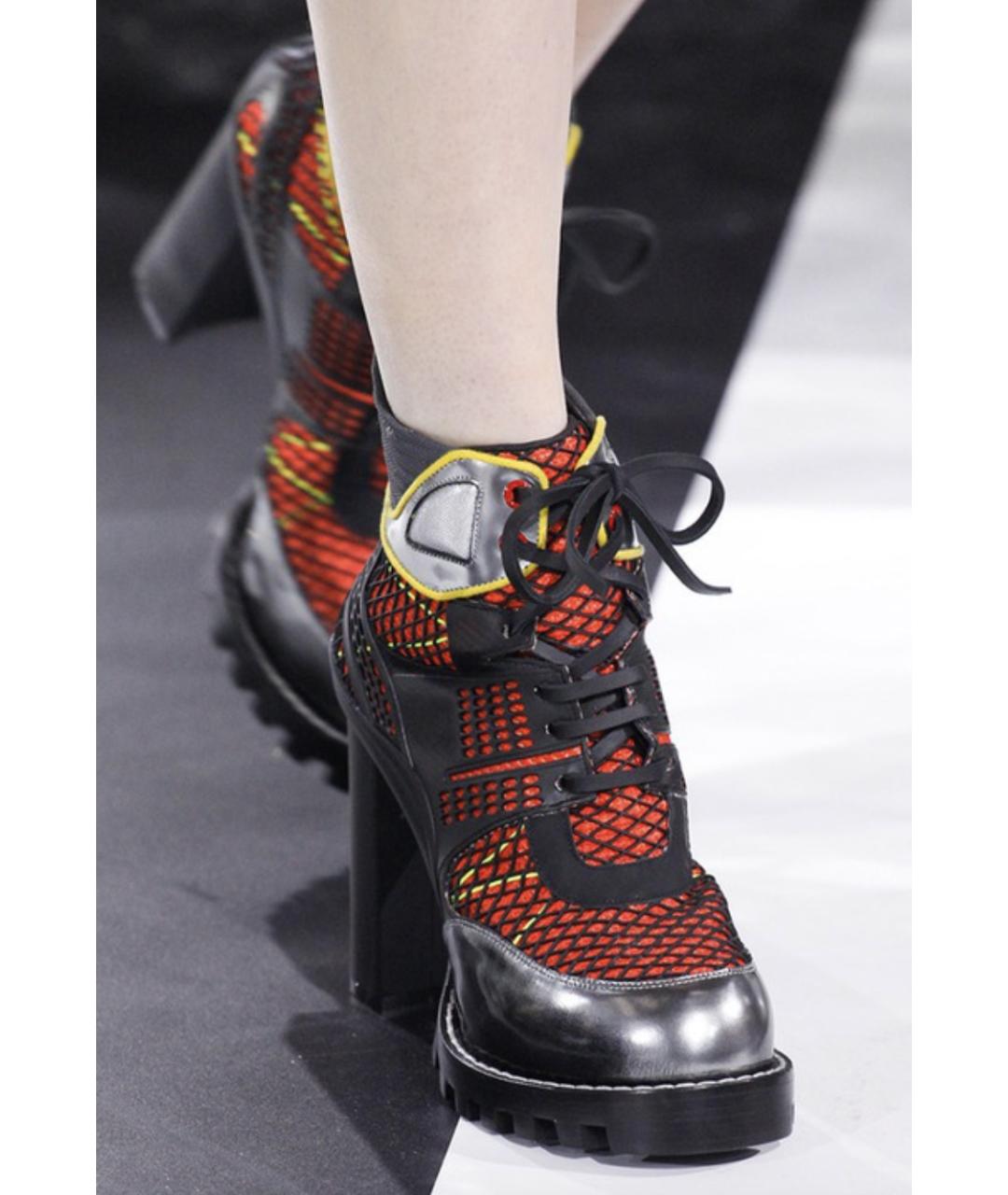 LOUIS VUITTON Черные текстильные ботильоны, фото 6