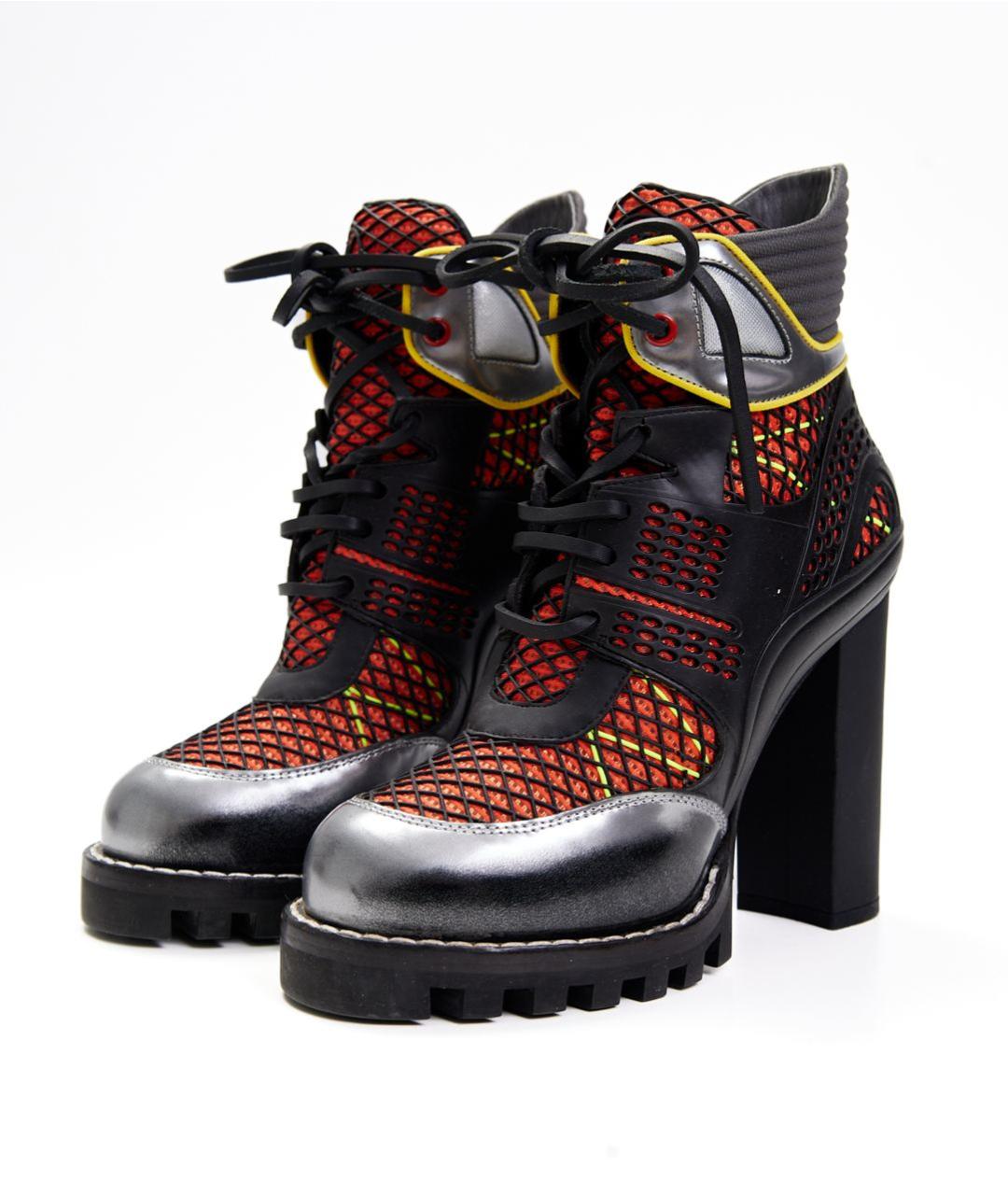 LOUIS VUITTON Черные текстильные ботильоны, фото 3