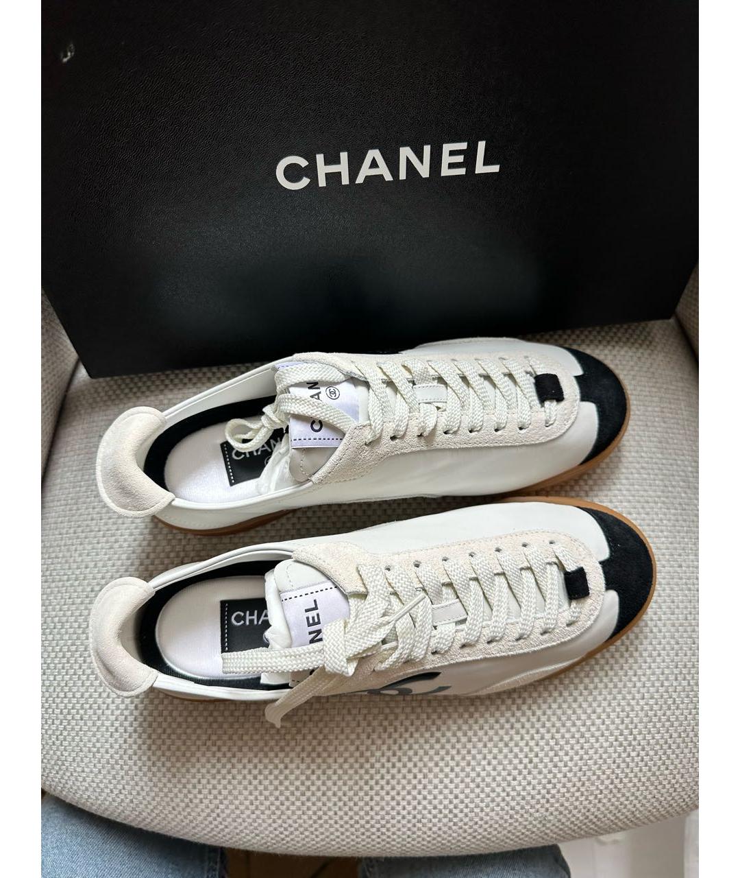 CHANEL Белые кожаные кеды, фото 3