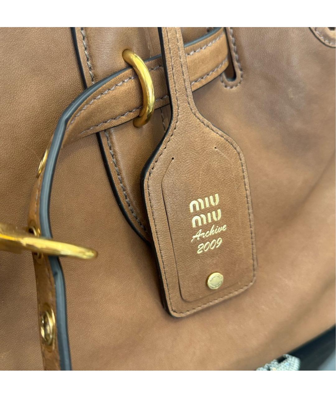 MIU MIU Коричневая кожаная сумка тоут, фото 3