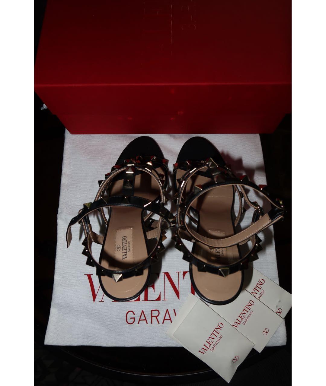 VALENTINO Черные кожаные босоножки, фото 3