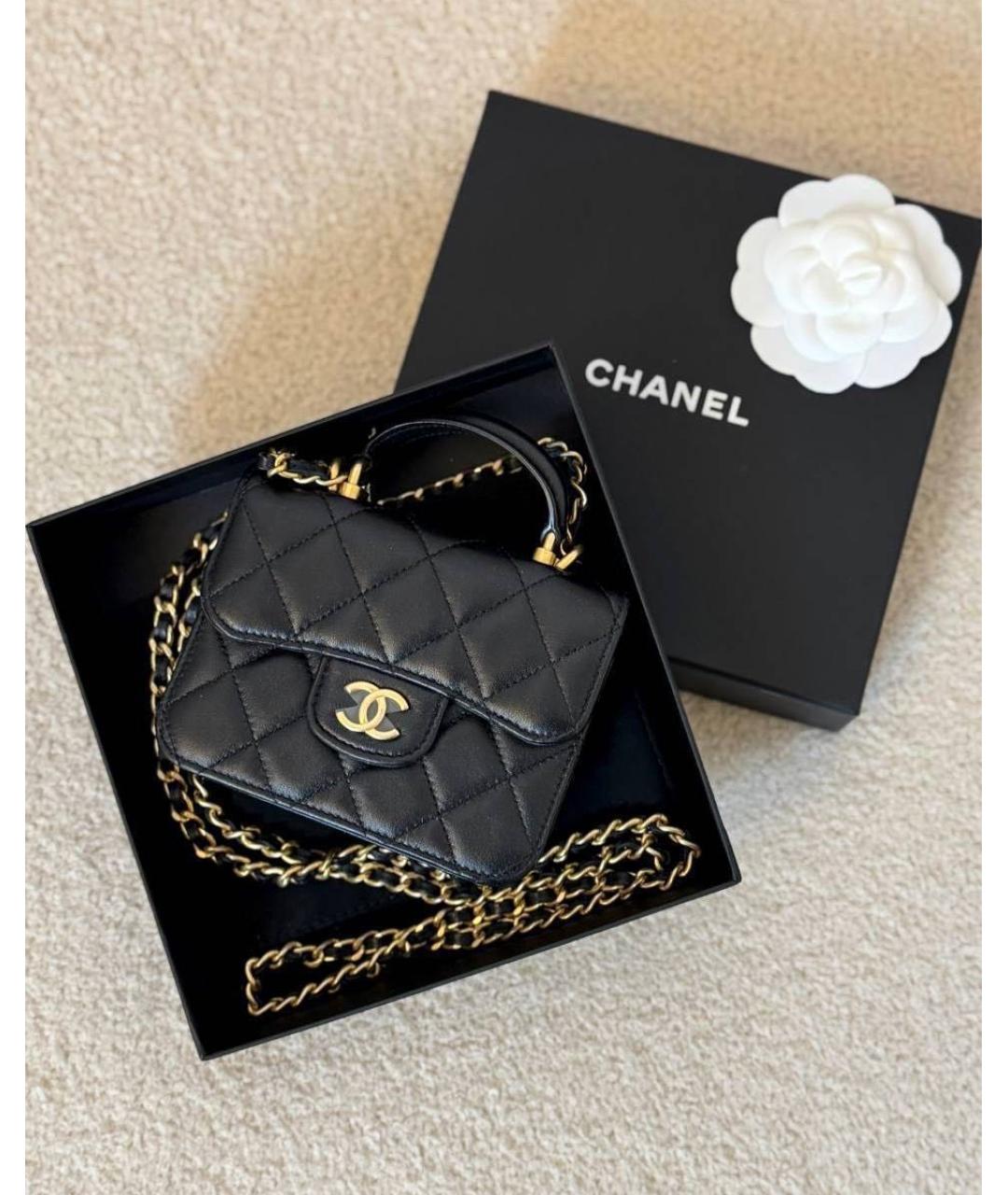 CHANEL Черная кожаная сумка с короткими ручками, фото 6