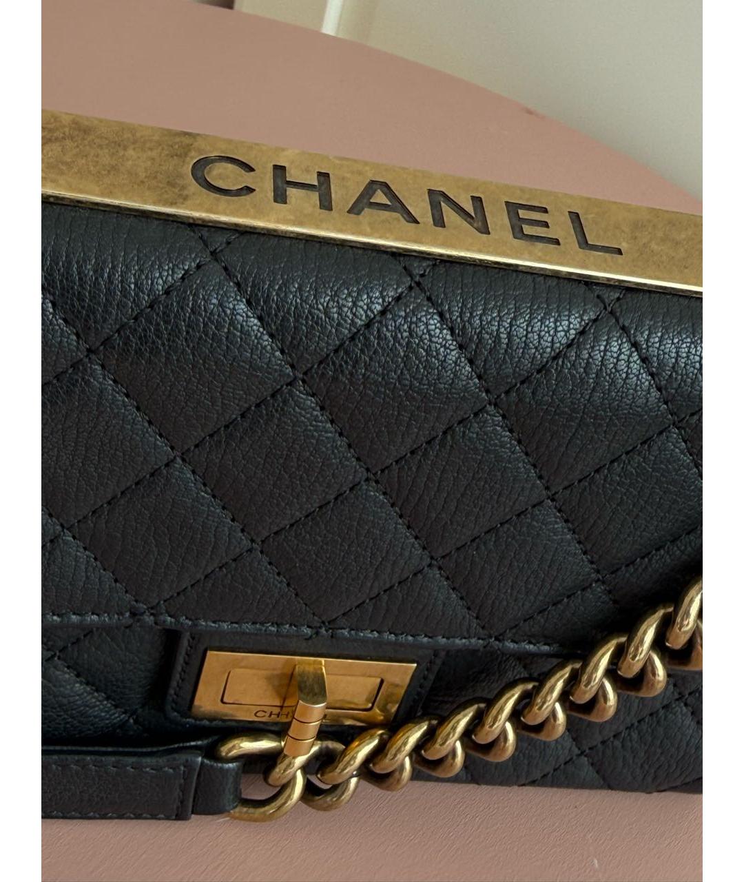 CHANEL Черная кожаная сумка через плечо, фото 4