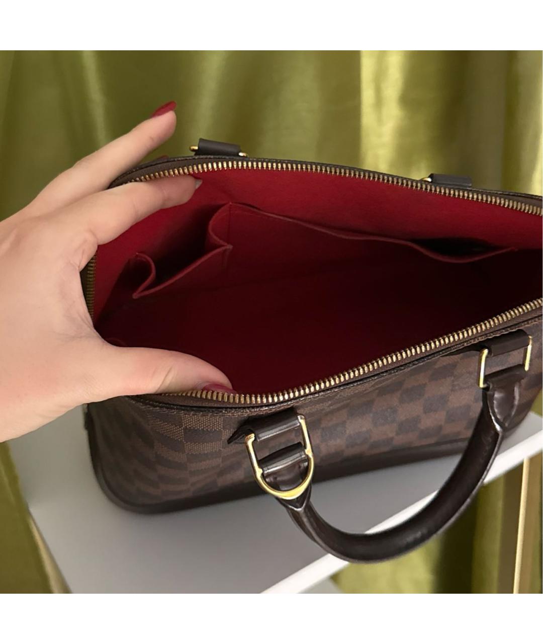 LOUIS VUITTON Коричневая кожаная сумка с короткими ручками, фото 7