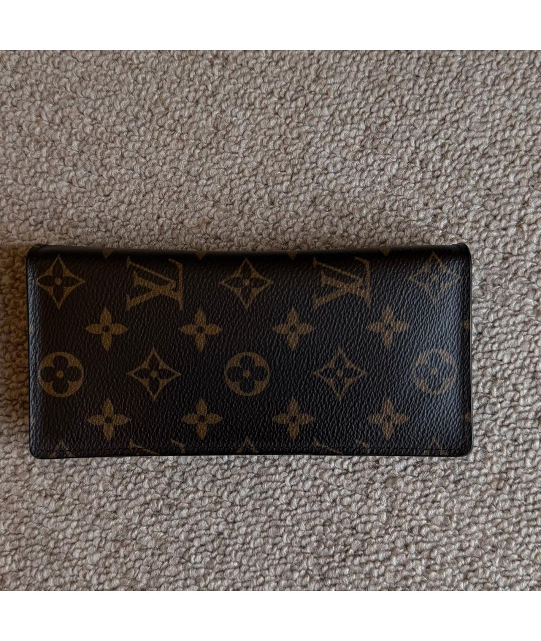 LOUIS VUITTON Коричневый кожаный кошелек, фото 3