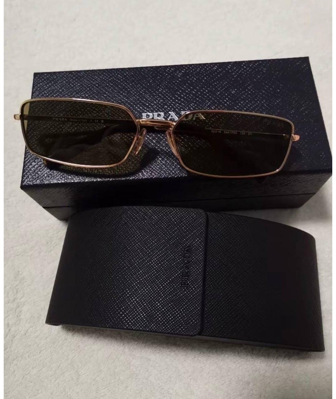 PRADA Золотые металлические солнцезащитные очки, фото 2