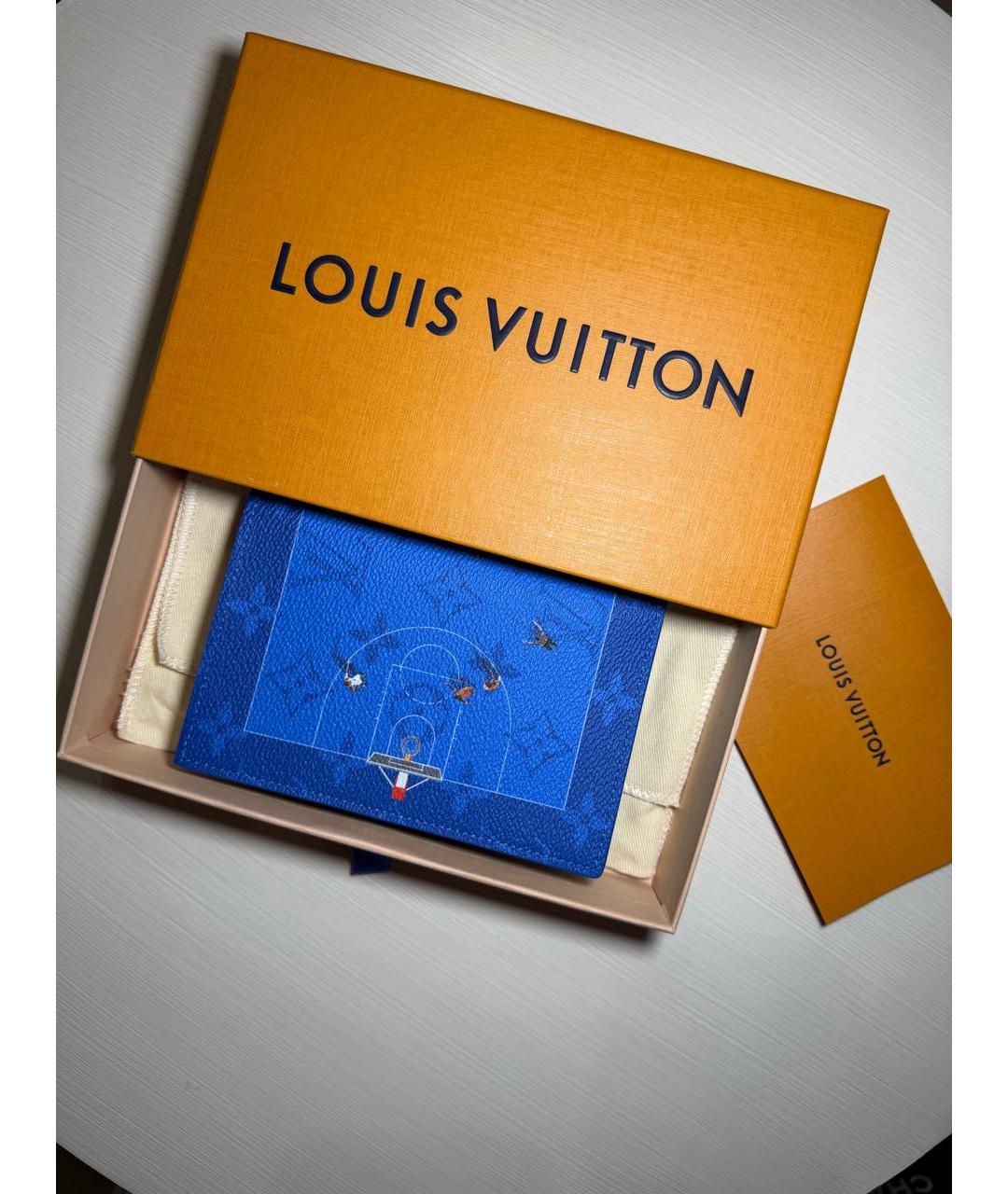 LOUIS VUITTON Синий кожаный кардхолдер, фото 3