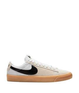 NIKE Низкие кроссовки / кеды