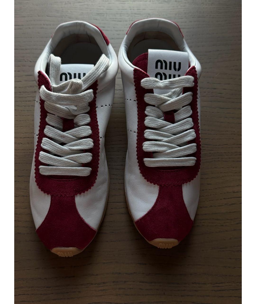 MIU MIU Белые кожаные кроссовки, фото 2