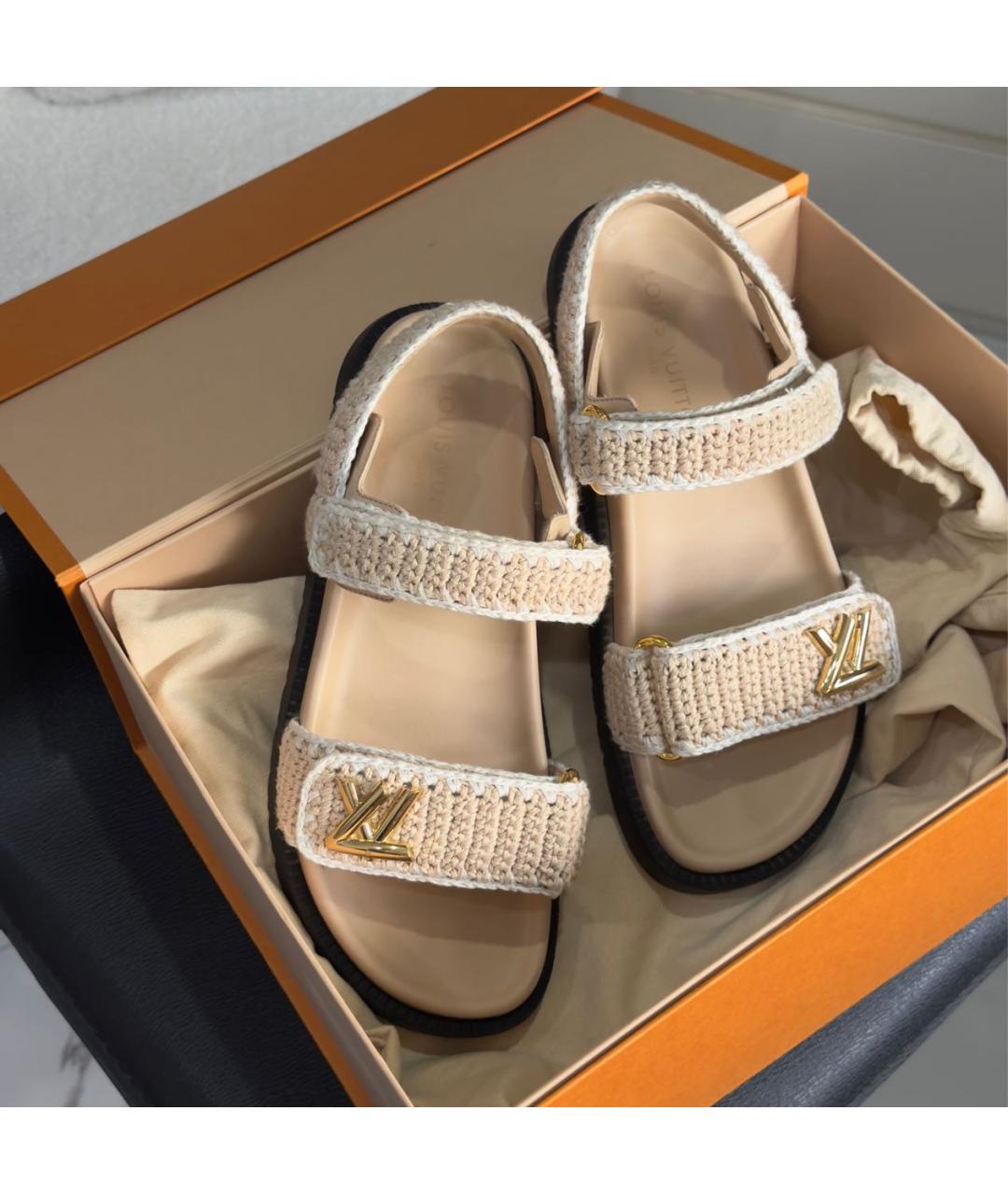 LOUIS VUITTON Бежевые кожаные босоножки, фото 4