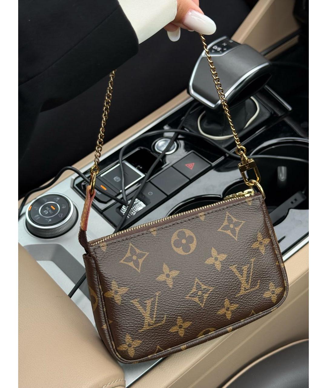 LOUIS VUITTON Коричневая канва сумка с короткими ручками, фото 9