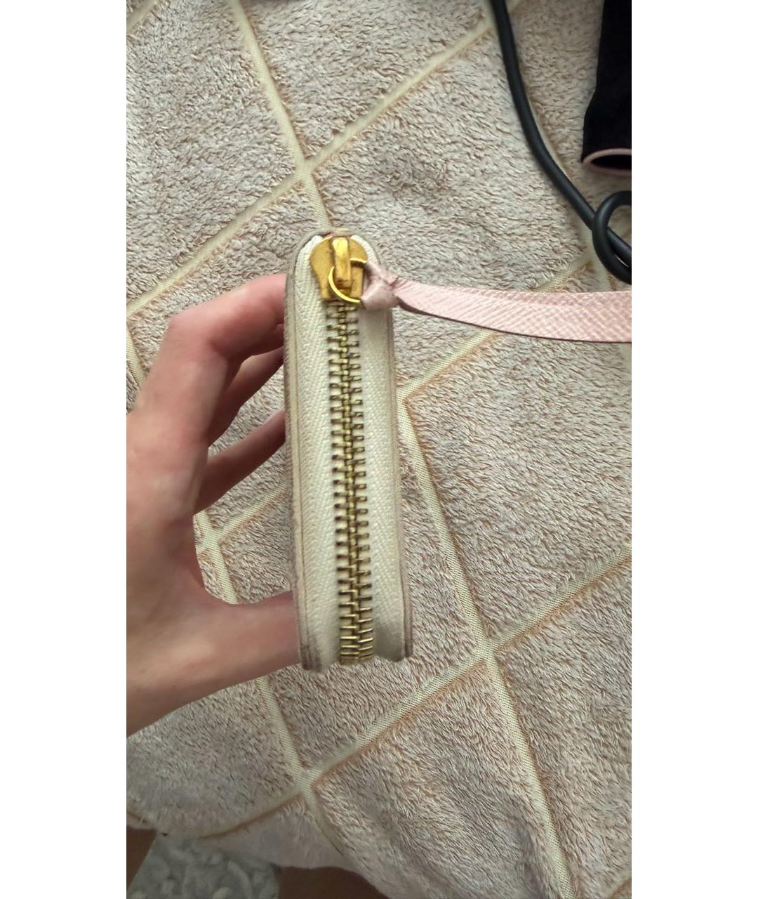 LOUIS VUITTON Белый кожаный кошелек, фото 3