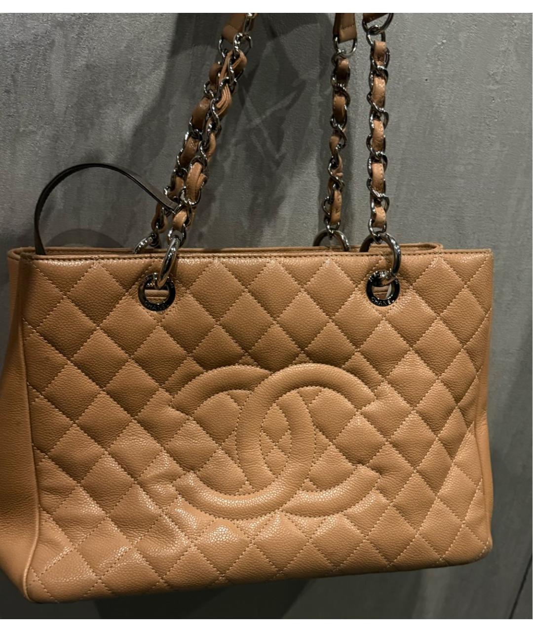 CHANEL Коралловая кожаная сумка тоут, фото 7