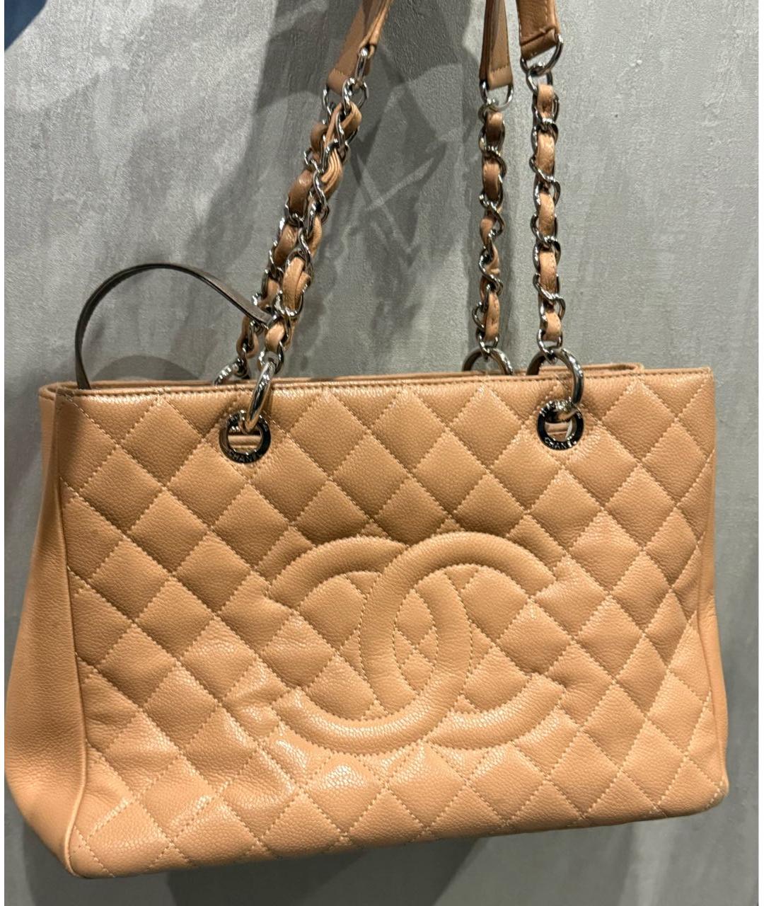 CHANEL Коралловая кожаная сумка тоут, фото 8