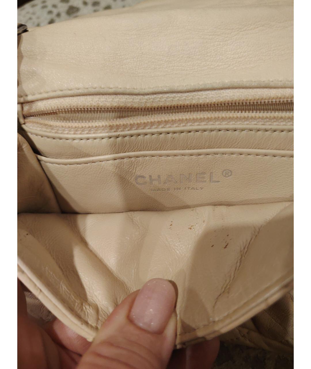 CHANEL Бежевая кожаная сумка через плечо, фото 5