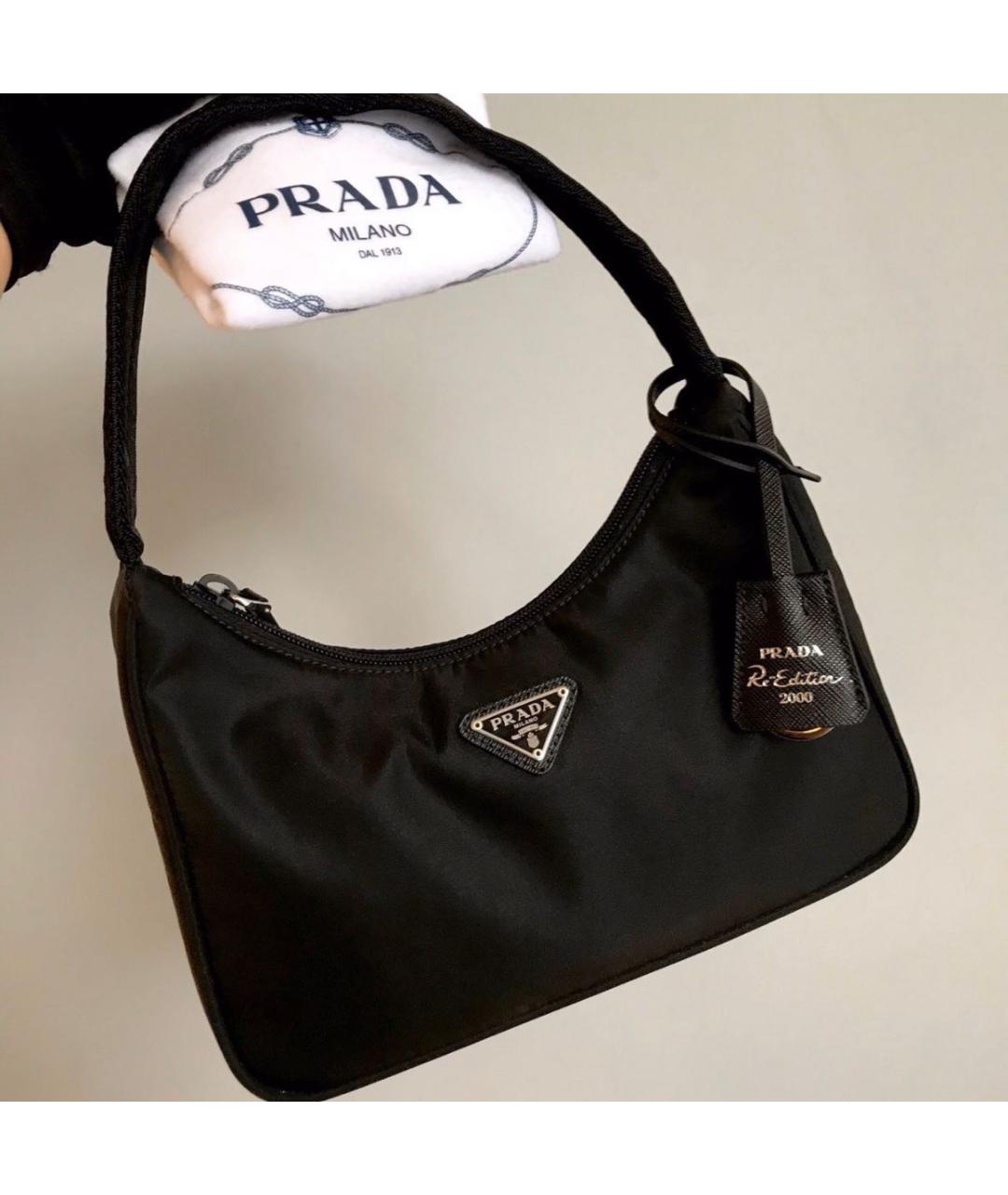 PRADA Черная нейлоновая сумка с короткими ручками, фото 5