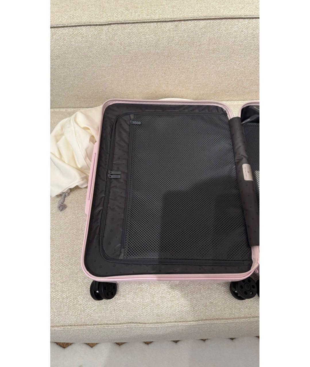 Rimowa Розовый чемодан, фото 3