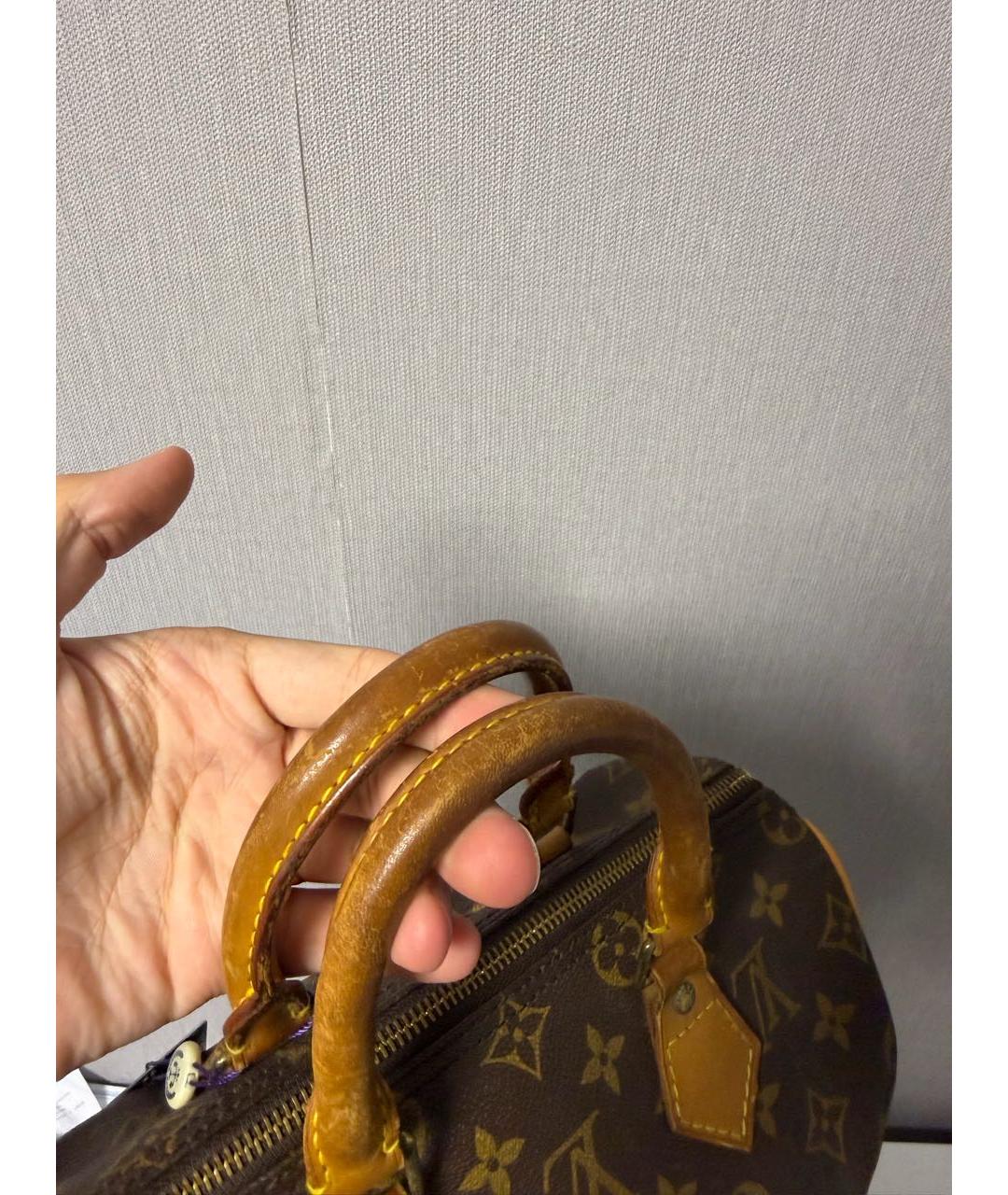 LOUIS VUITTON Коричневая кожаная сумка с короткими ручками, фото 5