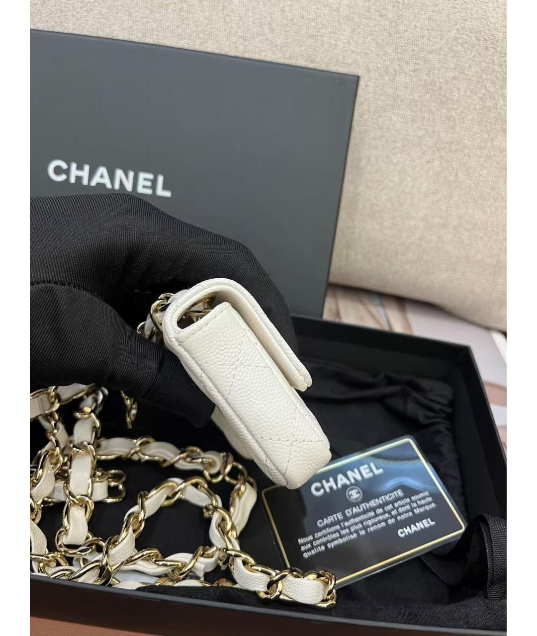CHANEL Белая кожаная сумка через плечо, фото 4