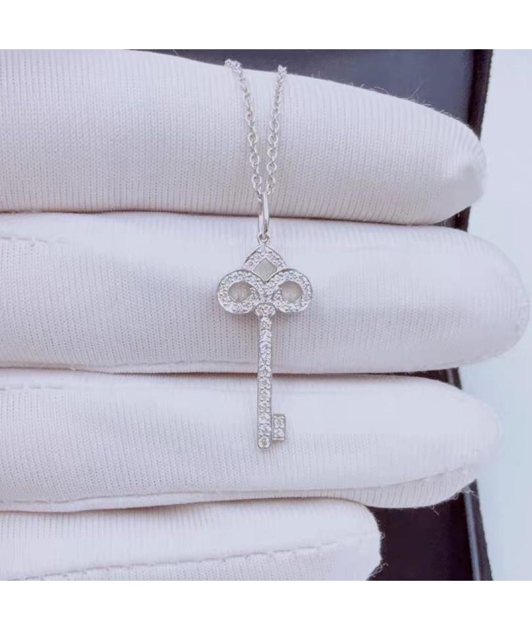 TIFFANY&CO Белая платиновая подвеска, фото 2