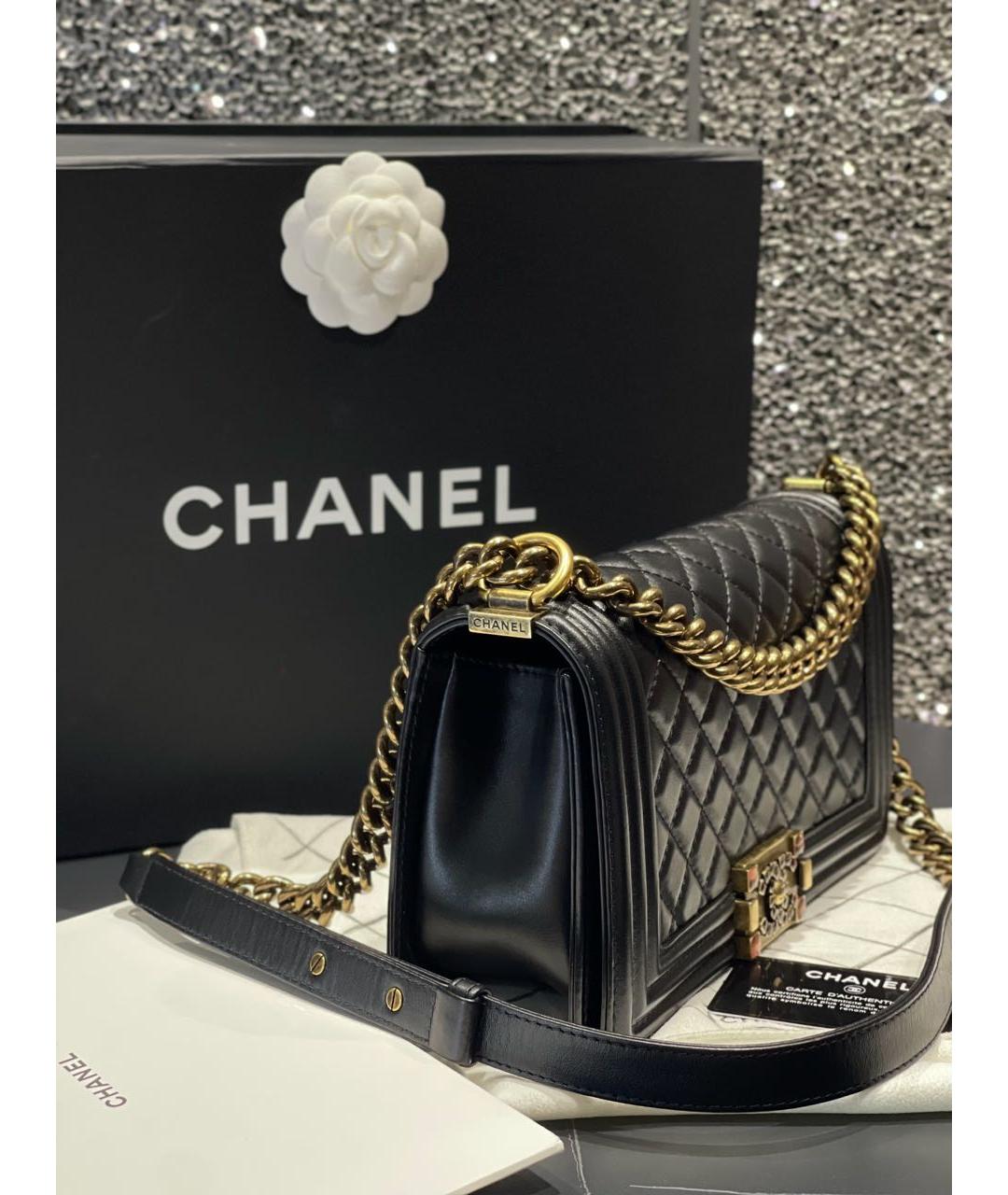 CHANEL Черная кожаная сумка через плечо, фото 2