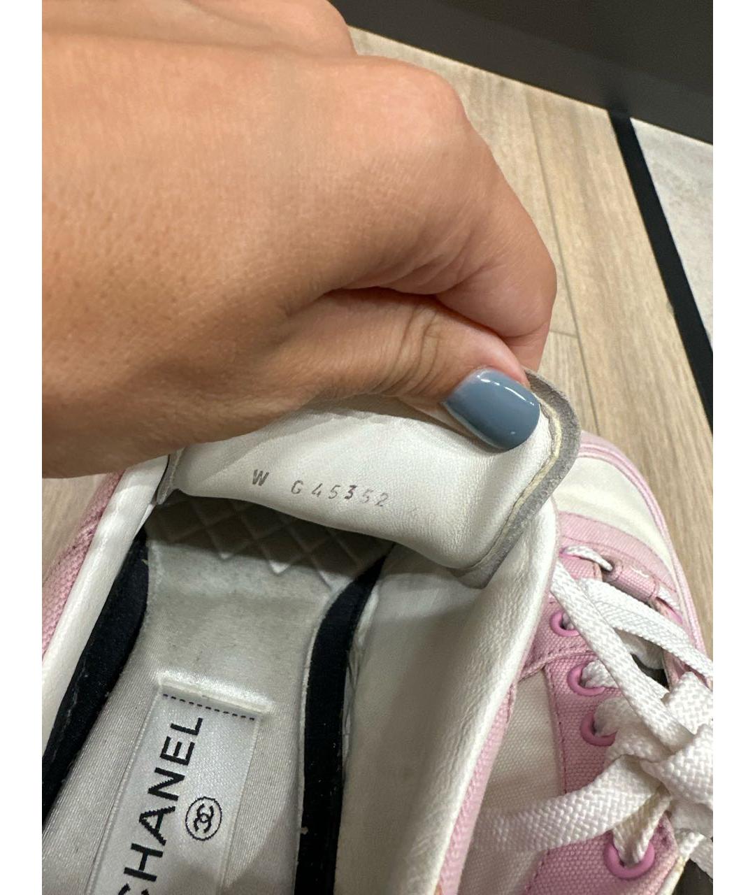 CHANEL Розовые текстильные кеды, фото 4