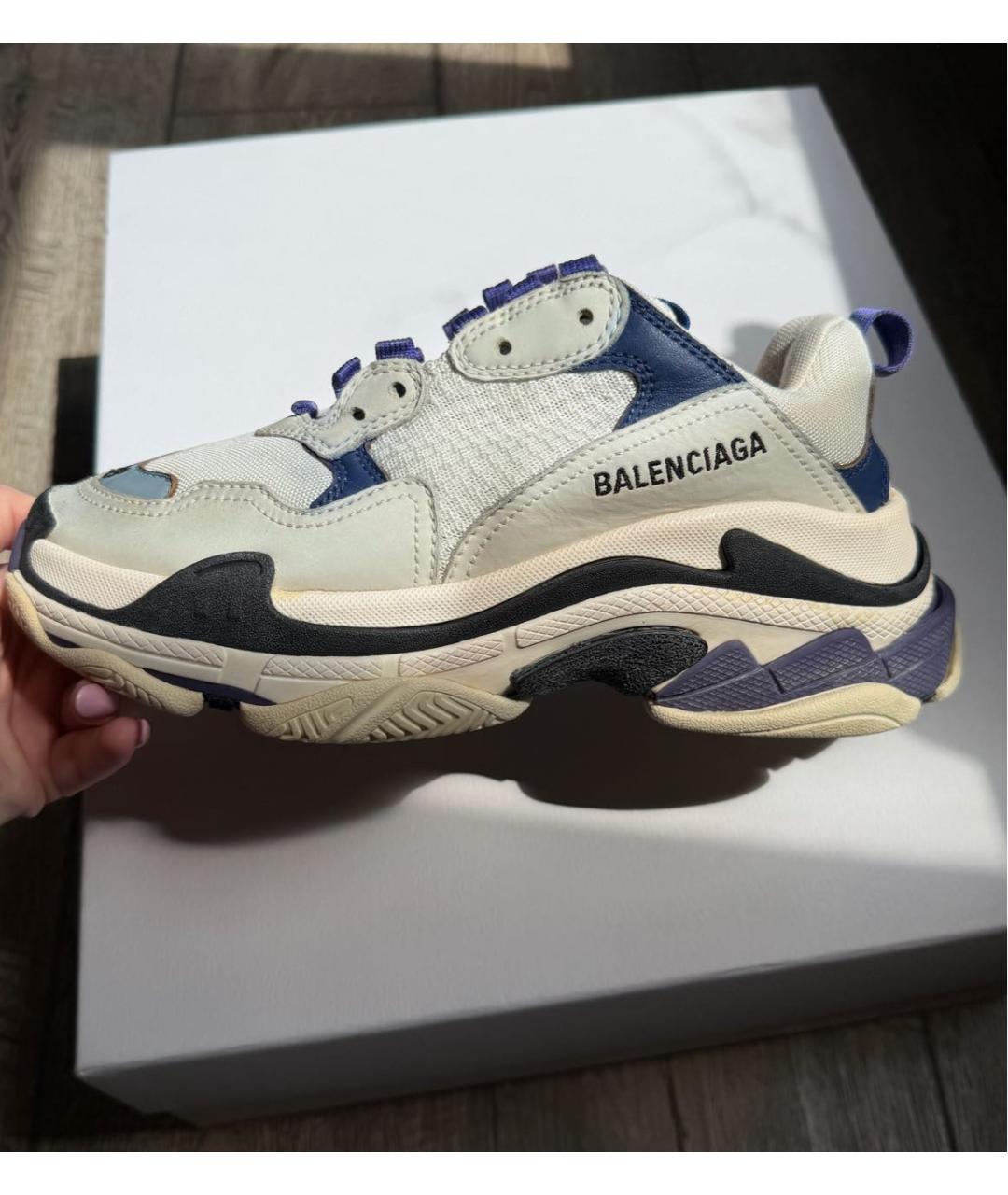 BALENCIAGA Белые кожаные кроссовки, фото 3