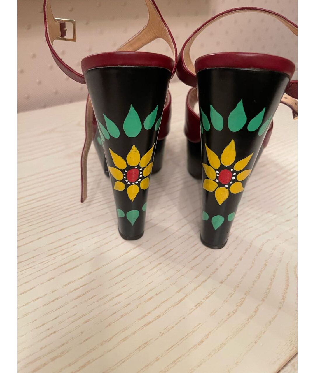 CHARLOTTE OLYMPIA Бордовые кожаные туфли, фото 6