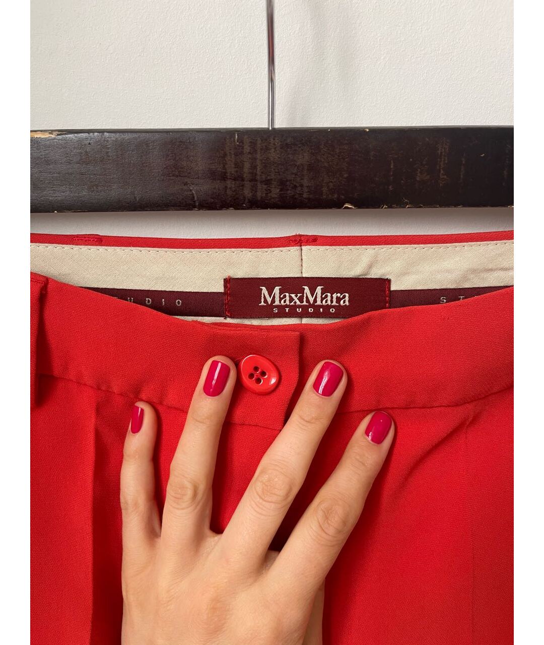 MAX MARA STUDIO Красные шелковые прямые брюки, фото 3