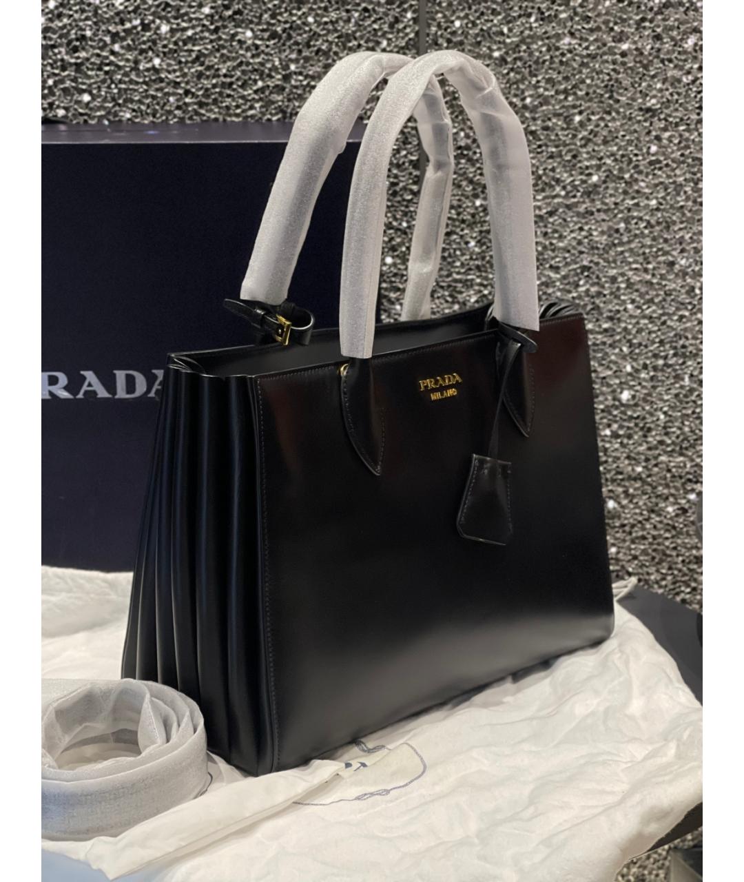 PRADA Черная кожаная сумка тоут, фото 2