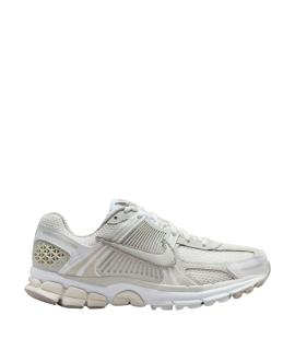 NIKE Кроссовки