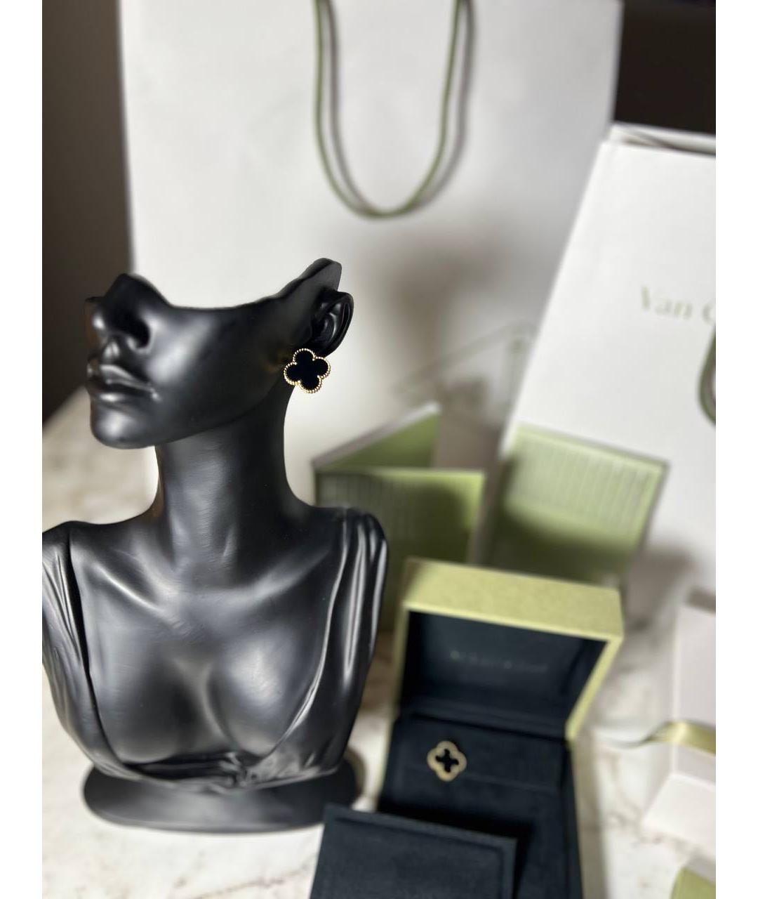 VAN CLEEF & ARPELS Черные серьги из желтого золота, фото 3