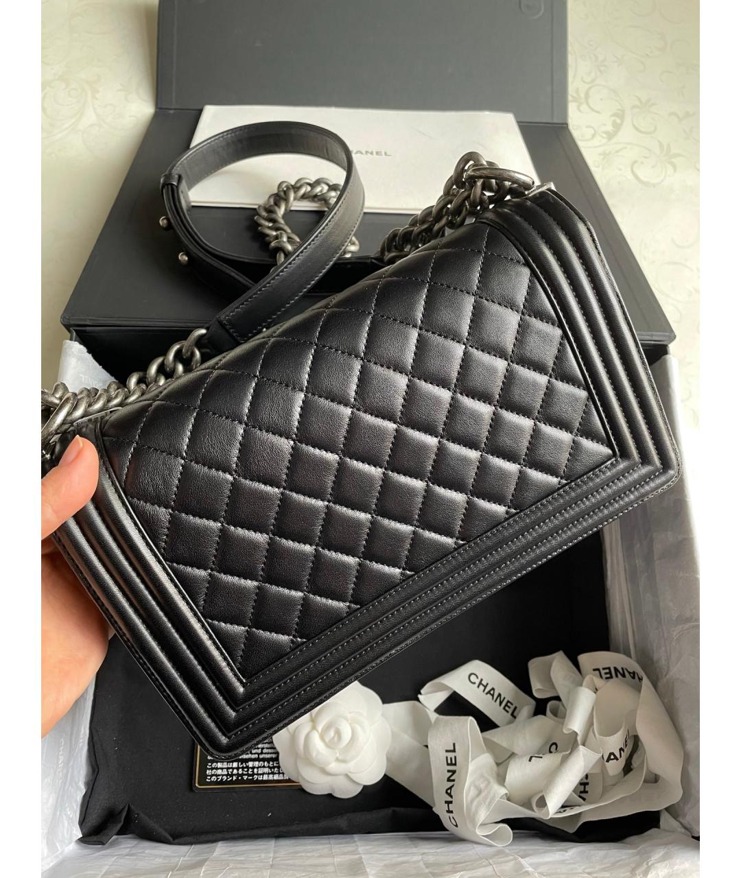 CHANEL Черная кожаная сумка через плечо, фото 3