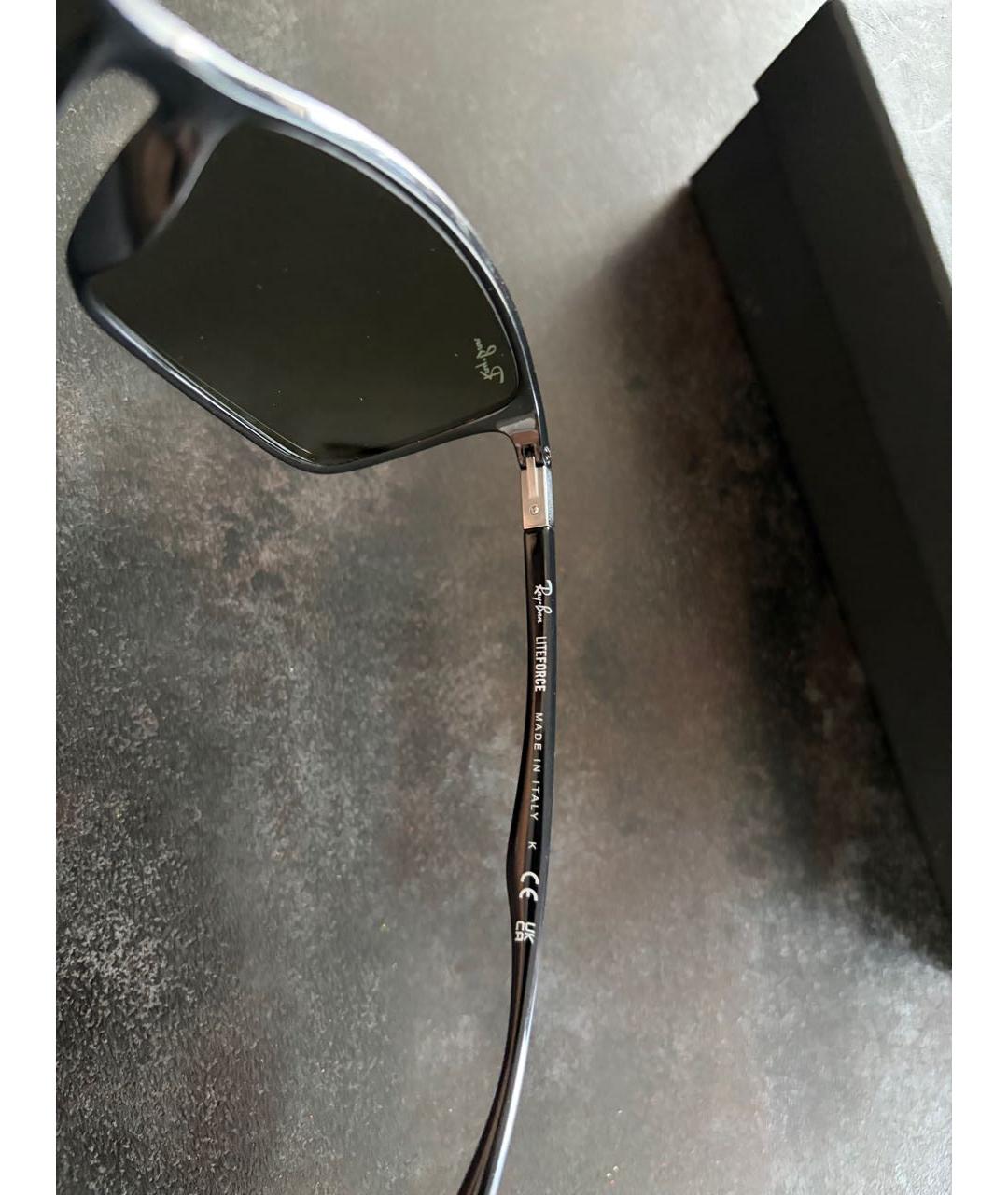 RAY BAN Черные пластиковые солнцезащитные очки, фото 3
