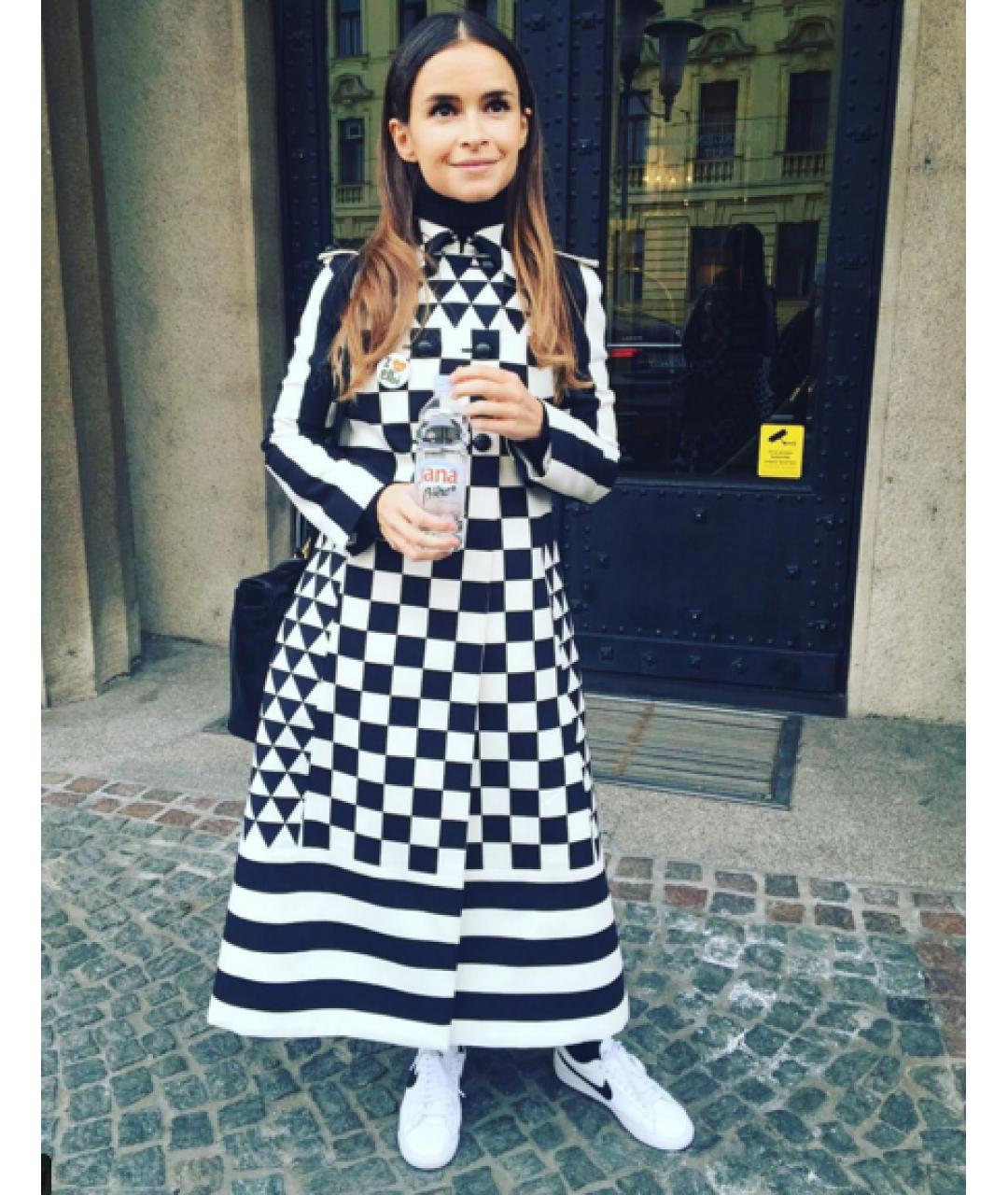 VALENTINO Белое шерстяное коктейльное платье, фото 9