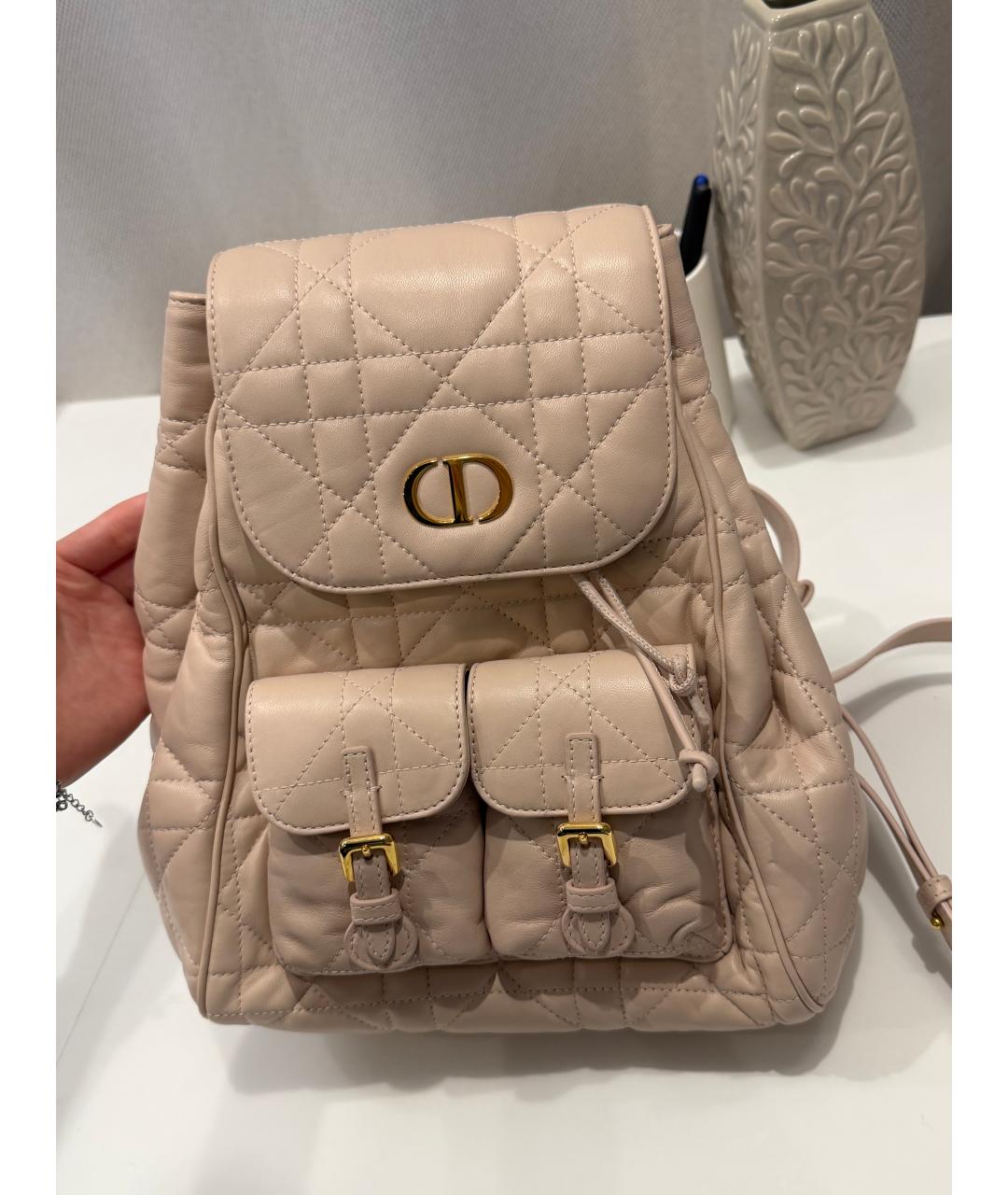 CHRISTIAN DIOR Бежевый кожаный рюкзак, фото 6